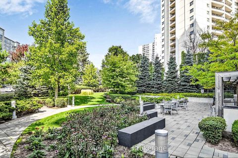 Photo 18 at 312 - 18 Graydon Hall Drive, Donalda, Toronto