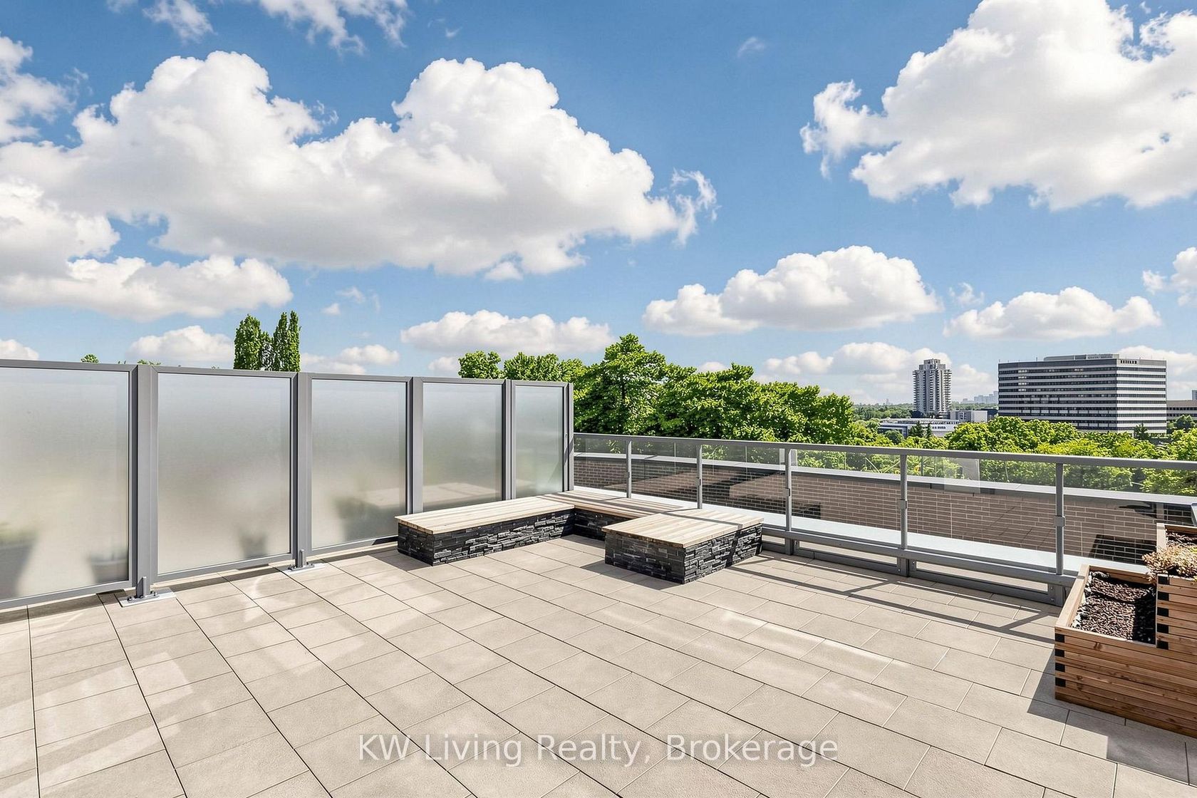 312 - 18 Graydon Hall Drive, Donalda, Toronto 