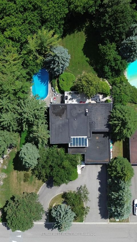 Photo 5 at 179 Ellis Avenue, Nobleton, King