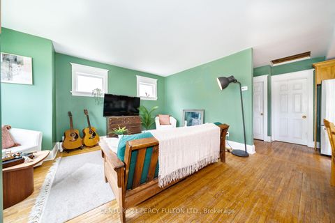 Photo 4 at 74 St. Dunstan Drive, Oakridge, Toronto