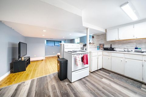 Photo 21 at 74 St. Dunstan Drive, Oakridge, Toronto