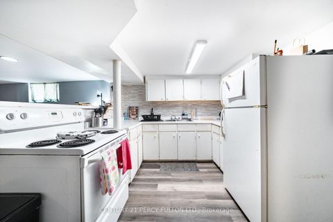 Photo 23 at 74 St. Dunstan Drive, Oakridge, Toronto