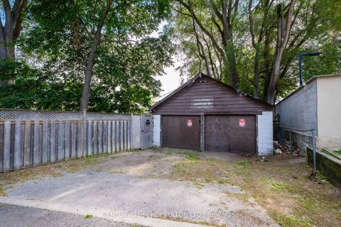 Photo 27 at 74 St. Dunstan Drive, Oakridge, Toronto