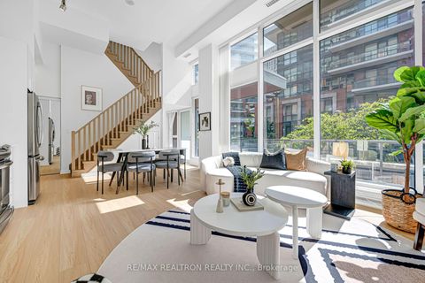 Photo 9 at TH12 - 20 Bruyeres Mews, Waterfront Communities C1, Toronto