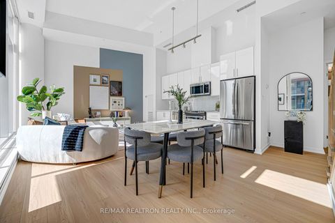 Photo 15 at TH12 - 20 Bruyeres Mews, Waterfront Communities C1, Toronto