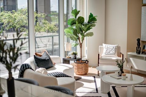 Photo 34 at TH12 - 20 Bruyeres Mews, Waterfront Communities C1, Toronto