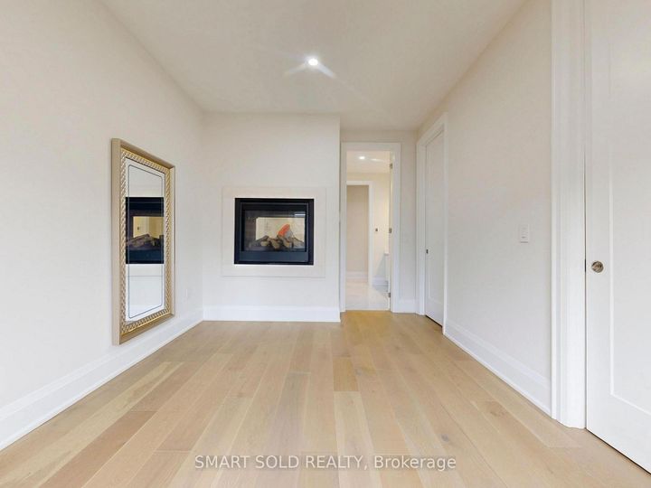 Photo 17 at 181 Milky Way Drive, Observatory, Richmond Hill