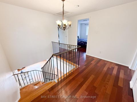 Photo 12 at 82 Radwell Crescent, Milliken, Toronto