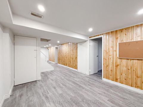 Photo 22 at 82 Radwell Crescent, Milliken, Toronto