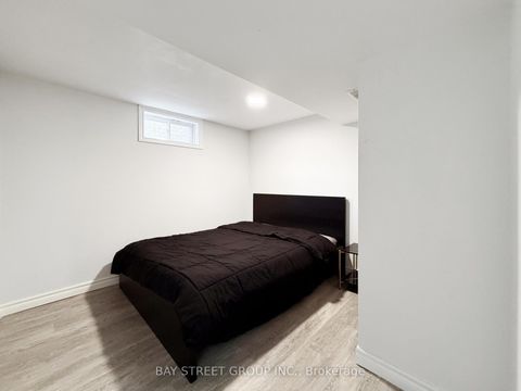 Photo 25 at 82 Radwell Crescent, Milliken, Toronto