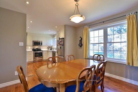 Photo 3 at 23 Whitefriars Drive, Donalda, Toronto