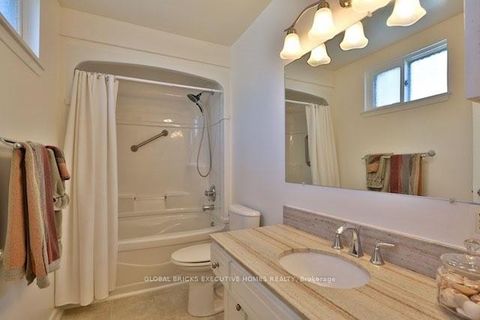 Photo 8 at 23 Whitefriars Drive, Donalda, Toronto