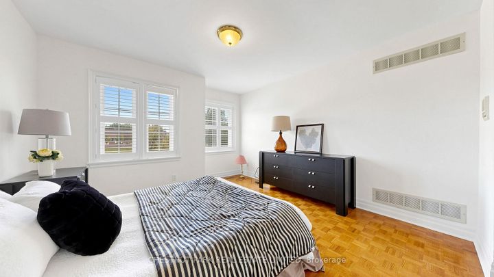Photo 29 at 492 Ruth Avenue, Newtonbrook East, Toronto