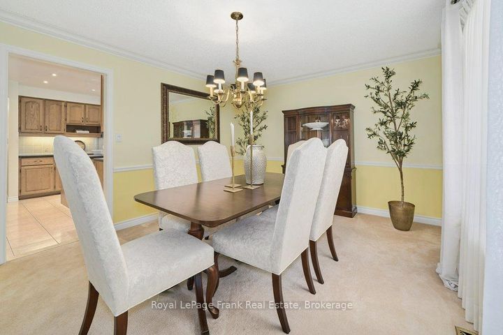 Photo 16 at 137 Samac Trail, Samac, Oshawa