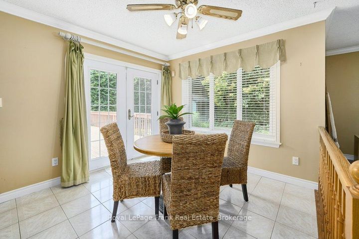 Photo 23 at 137 Samac Trail, Samac, Oshawa