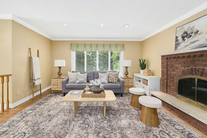 Photo 26 at 137 Samac Trail, Samac, Oshawa