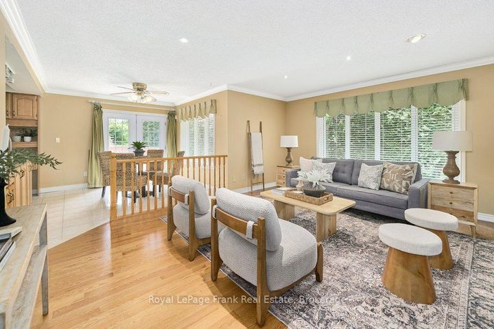 Photo 27 at 137 Samac Trail, Samac, Oshawa