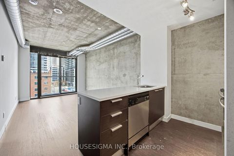 Photo 7 at 406 - 138 Princess Street, Moss Park, Toronto