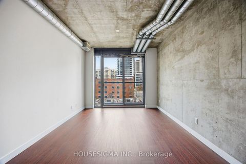 Photo 12 at 406 - 138 Princess Street, Moss Park, Toronto