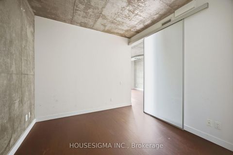 Photo 13 at 406 - 138 Princess Street, Moss Park, Toronto