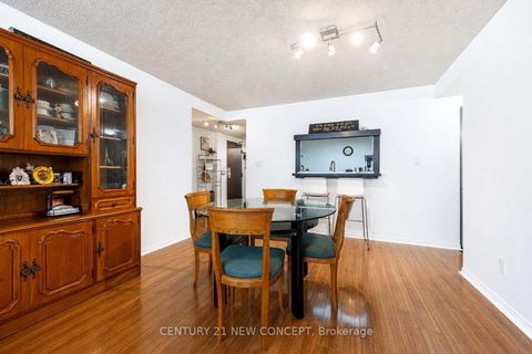 Photo 2 at 101 - 5765 Yonge Street, Newtonbrook East, Toronto