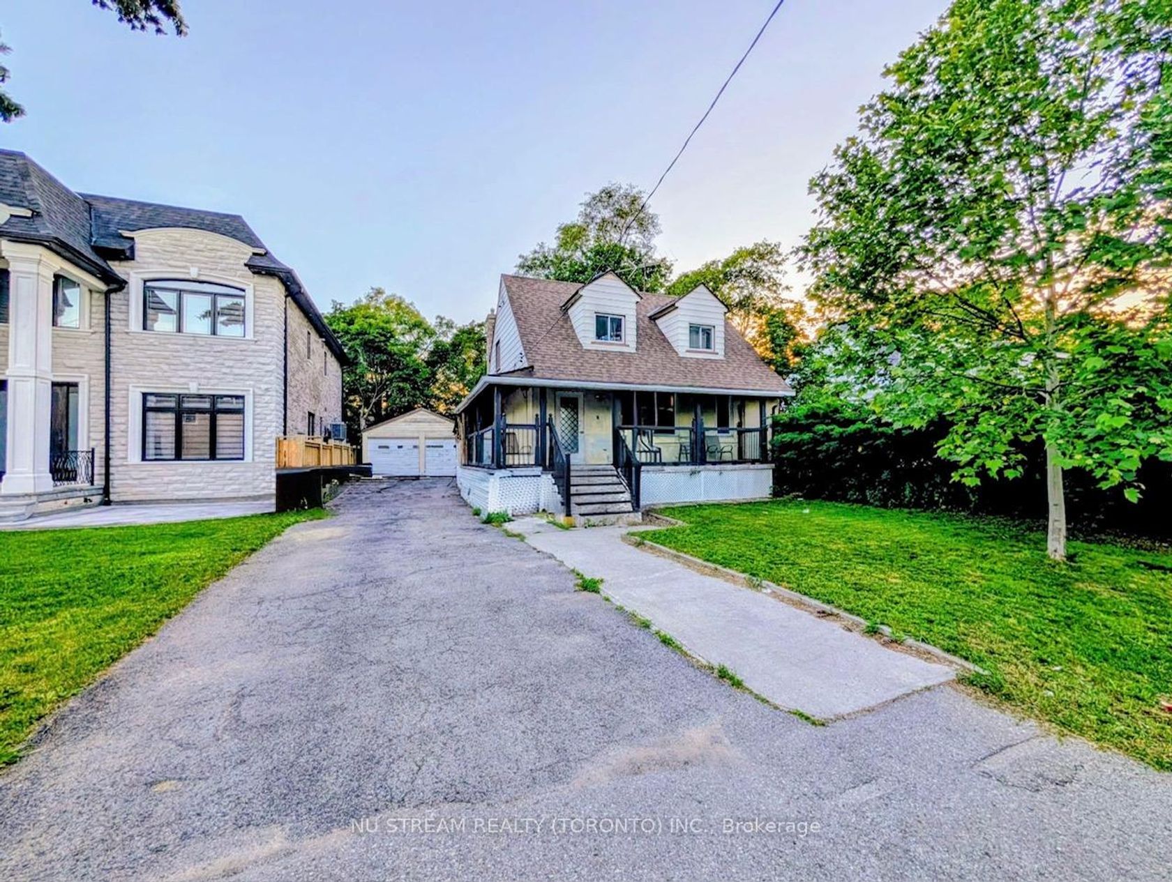 34 Fairwood Crescent, West Hill, Toronto 