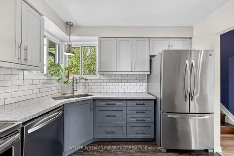 Photo 6 at 5 Atwood Court, Letitia Heights, Barrie