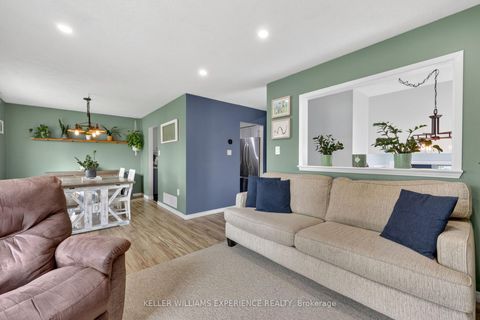 Photo 10 at 5 Atwood Court, Letitia Heights, Barrie
