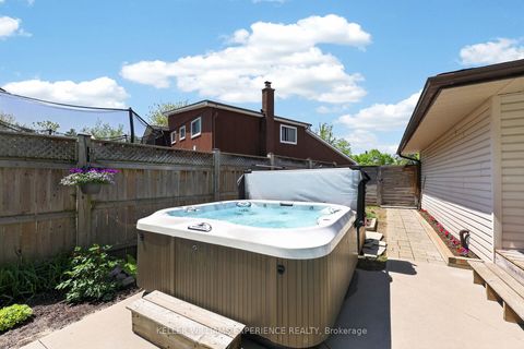 Photo 25 at 5 Atwood Court, Letitia Heights, Barrie