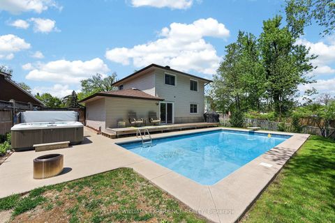 Photo 26 at 5 Atwood Court, Letitia Heights, Barrie