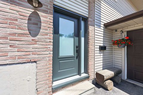 Photo 32 at 5 Atwood Court, Letitia Heights, Barrie