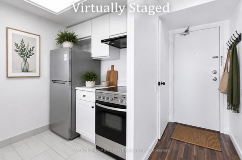 Photo 13 at 817 - 2460 Eglinton Avenue E, Eglinton East, Toronto
