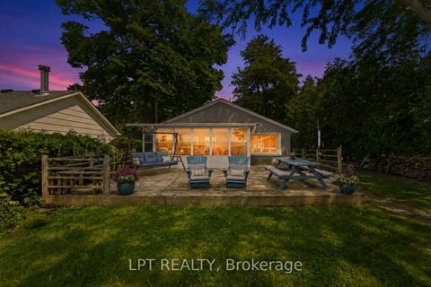 Photo 4 at 66 Blue Heron Drive, Virginia, Georgina