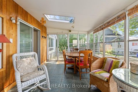 Photo 15 at 66 Blue Heron Drive, Virginia, Georgina