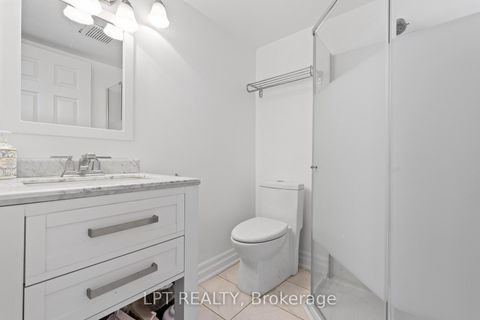 Photo 18 at 66 Blue Heron Drive, Virginia, Georgina