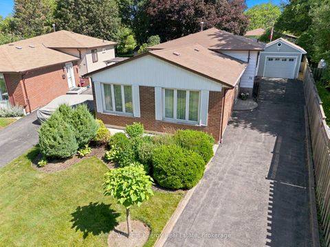 Photo 1 at 20 Proud Grove, Malvern, Toronto