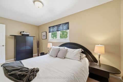 Photo 20 at 20 Proud Grove, Malvern, Toronto