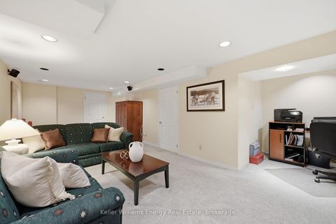 Photo 28 at 20 Proud Grove, Malvern, Toronto
