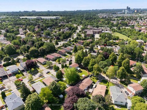 Photo 41 at 20 Proud Grove, Malvern, Toronto