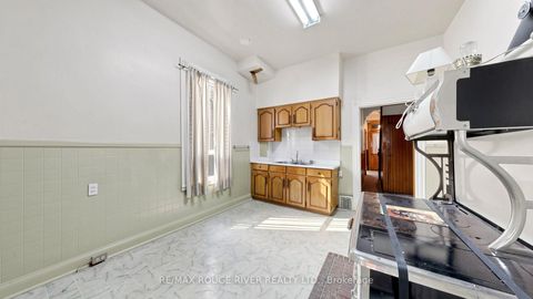 Photo 15 at 308 Roxton Road, Little Italy, Toronto
