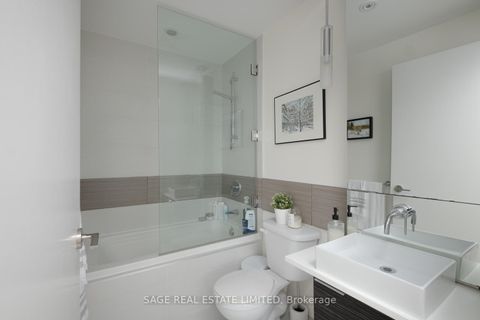 Photo 14 at 902 - 8 Charlotte Street, Waterfront Communities C1, Toronto