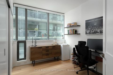 Photo 15 at 902 - 8 Charlotte Street, Waterfront Communities C1, Toronto