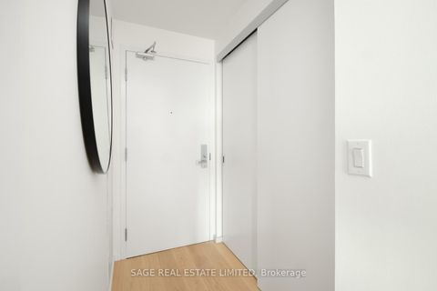 Photo 20 at 902 - 8 Charlotte Street, Waterfront Communities C1, Toronto