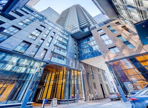 Photo 2 at 702 - 115 Blue Jays Way, Waterfront Communities C1, Toronto