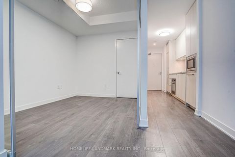 Photo 27 at 702 - 115 Blue Jays Way, Waterfront Communities C1, Toronto