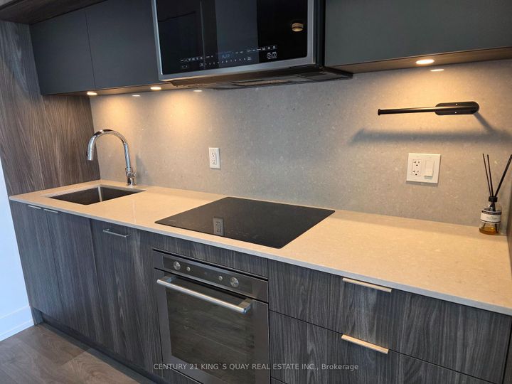 Photo 10 at 1538 - 25 Adra Grado Way, Bayview Village, Toronto