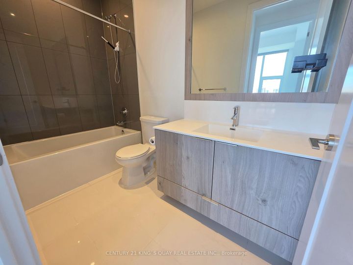 Photo 14 at 1538 - 25 Adra Grado Way, Bayview Village, Toronto