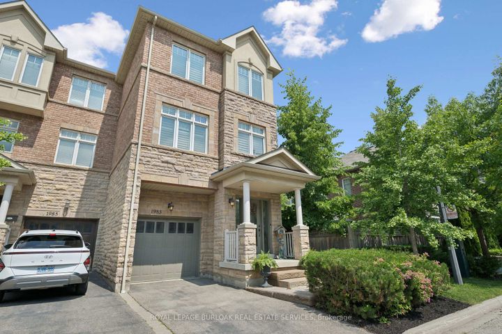 Photo 1 at 1983 Rackus Crescent, Clarkson, Mississauga