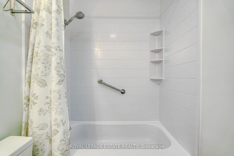 Photo 10 at 309 - 123 Woodbine Avenue, The Beaches, Toronto