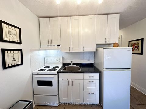 Photo 21 at 309 - 123 Woodbine Avenue, The Beaches, Toronto